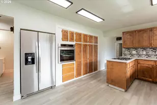 48187 McFarland Rd, Oakridge, OR 97463 - Photo 21