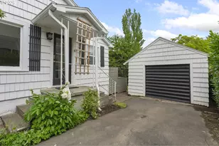 1305 Spruce St, Lake Oswego, OR 97034 - Photo 3