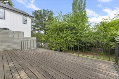 1305 Spruce St, Lake Oswego, OR 97034 - Photo 23