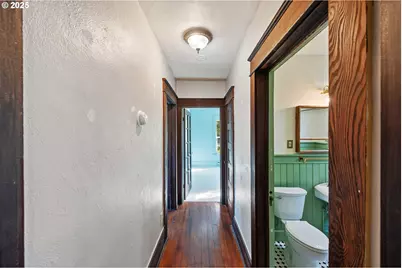 543 S 12th St, Coos Bay, OR 97420 - Photo 29