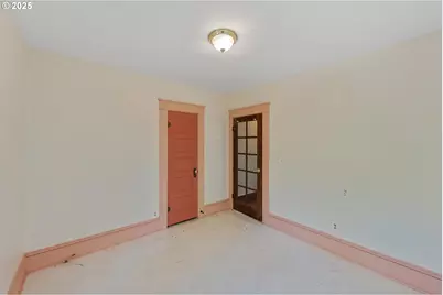 543 S 12th St, Coos Bay, OR 97420 - Photo 31