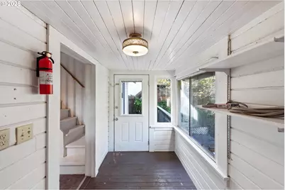 543 S 12th St, Coos Bay, OR 97420 - Photo 37