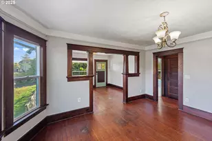 543 S 12th St, Coos Bay, OR 97420 - Photo 11