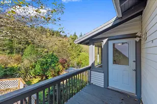 543 S 12th St, Coos Bay, OR 97420 - Photo 39