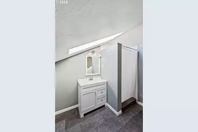 543 S 12th St, Coos Bay, OR 97420 - Photo 25