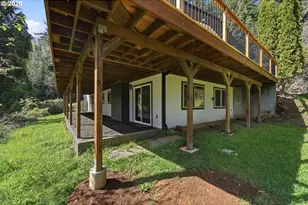 1395 Ingersoll St, Coos Bay, OR 97420 - Photo 45