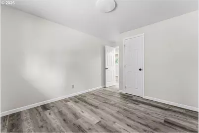 210 NE 167th Pl, Portland, OR 97230 - Photo 13