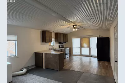 200 Emils Way #19, Roseburg, OR 97471 - Photo 3