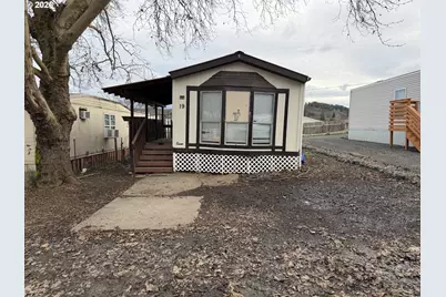 200 Emils Way #19, Roseburg, OR 97471 - Photo 13