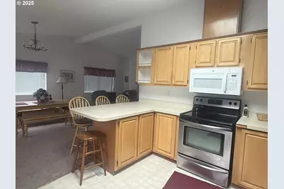 1601 Rhododendron Dr #654, Florence, OR 97439 - Photo 11