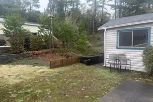 1601 Rhododendron Dr, Florence, OR 97439 - Photo 21