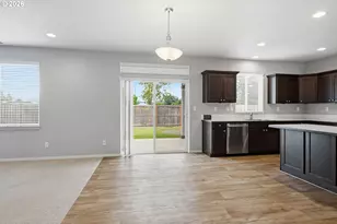 5290 Squirrel St, Springfield, OR 97478 - Photo 17