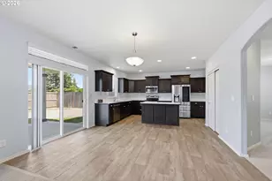 5290 Squirrel St, Springfield, OR 97478 - Photo 13