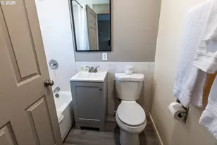 1152 Main St, Springfield, OR 97477 - Photo 45
