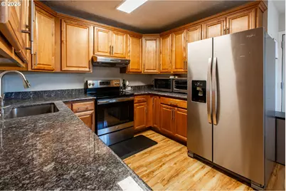 1152 Main St, Springfield, OR 97477 - Photo 21