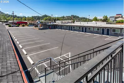 1152 Main St, Springfield, OR 97477 - Photo 11