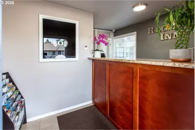 1152 Main St, Springfield, OR 97477 - Photo 35