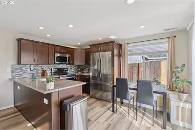 2488 SW Taylor Dr, McMinnville, OR 97128 - Photo 11