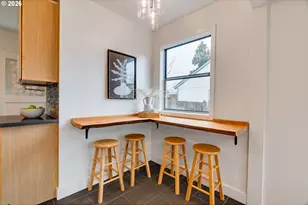 9560 N Ivanhoe St, Portland, OR 97203 - Photo 15