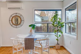 9560 N Ivanhoe St, Portland, OR 97203 - Photo 13