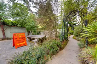 9560 N Ivanhoe St, Portland, OR 97203 - Photo 45