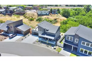 110 Southshore Ave, The Dalles, OR 97058 - Photo 41