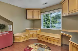 2619 NE Charlois Dr, Hillsboro, OR 97123 - Photo 33
