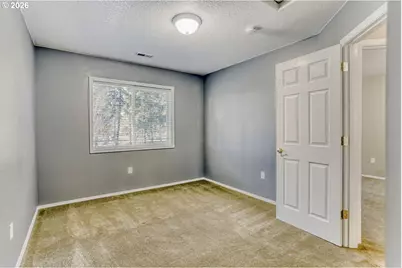 2619 NE Charlois Dr, Hillsboro, OR 97123 - Photo 33