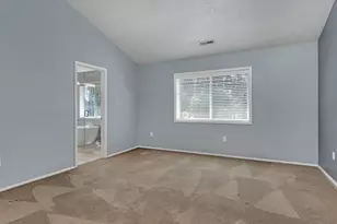 2619 NE Charlois Dr, Hillsboro, OR 97123 - Photo 35
