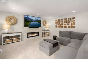 13687 SW Charleston Ln, Portland, OR 97224 - Photo 11