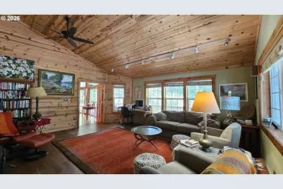 54841 McKenzie River Dr, Blue River, OR 97413 - Photo 15