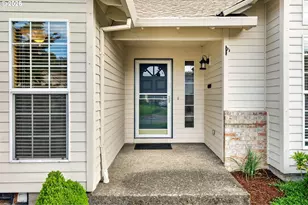 671 NE Maryann Ct, Hillsboro, OR 97124 - Photo 5