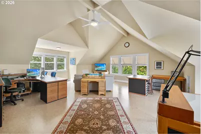 11812 SW 17th Ave, Portland, OR 97219 - Photo 35