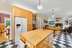 11812 SW 17th Ave, Portland, OR 97219 - Photo 13