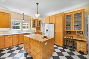 11812 SW 17th Ave, Portland, OR 97219 - Photo 11