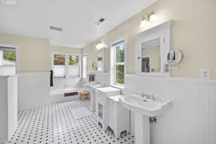 11812 SW 17th Ave, Portland, OR 97219 - Photo 29