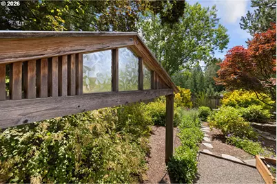 11812 SW 17th Ave, Portland, OR 97219 - Photo 7