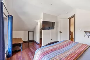 6541 E Burnside St, Portland, OR 97215 - Photo 35