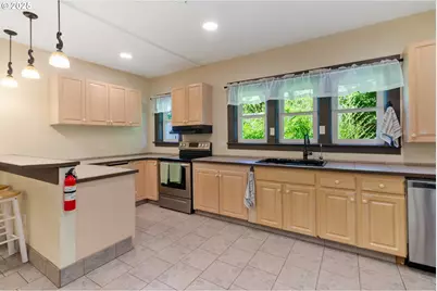 6541 E Burnside St, Portland, OR 97215 - Photo 15