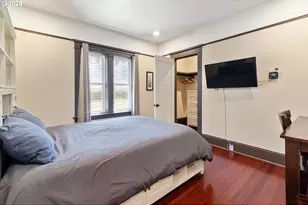 6541 E Burnside St, Portland, OR 97215 - Photo 23