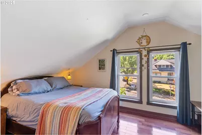 6541 E Burnside St, Portland, OR 97215 - Photo 33