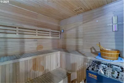 6541 E Burnside St, Portland, OR 97215 - Photo 41