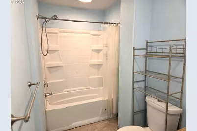 2402 N Spruce St, La Grande, OR 97850 - Photo 5