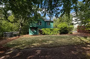 8348 SE 140th Ct, Portland, OR 97236 - Photo 11