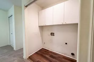 8348 SE 140th Ct, Portland, OR 97236 - Photo 9