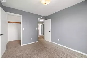 4223 SE Anderegg Dr, Portland, OR 97236 - Photo 33