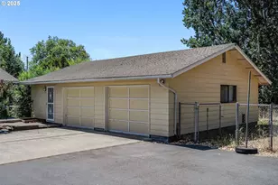 518 3rd Ave, Dallesport, WA 98617 - Photo 25