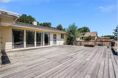 518 3rd Ave, Dallesport, WA 98617 - Photo 17