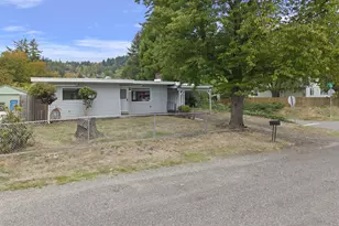 973 I St, Washougal, WA 98671 - Photo 1