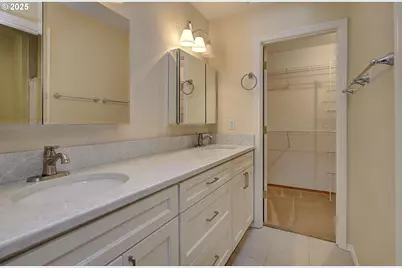 10216 SE 15th St, Vancouver, WA 98664 - Photo 27